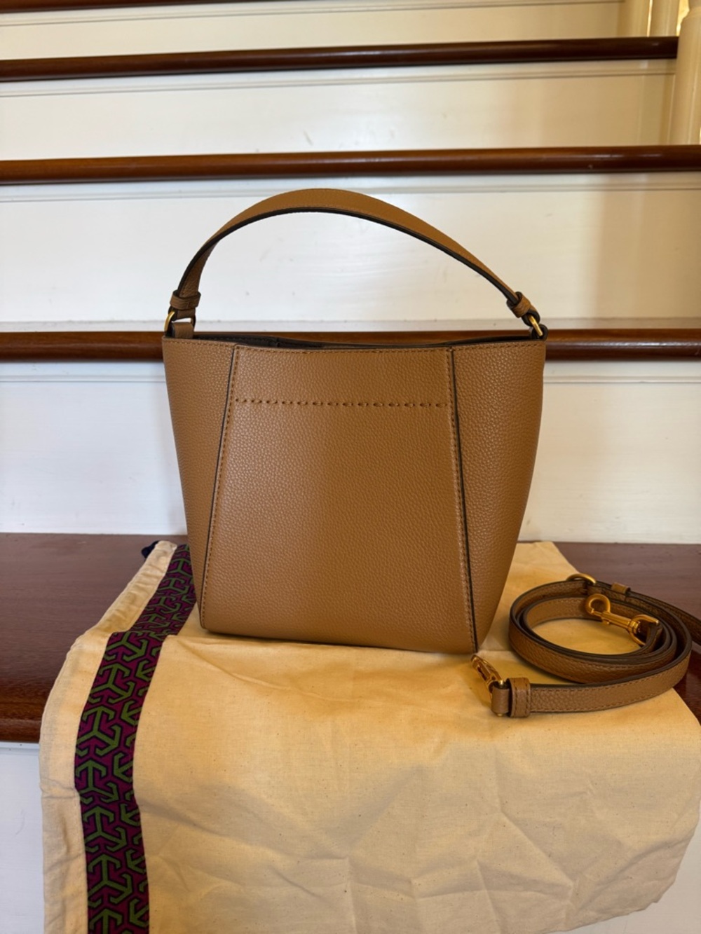 Tory Burch Tan Pebbled Leather Top-Handle Shoulder Bag - Picture 2 of 7